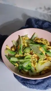Soccer eggs