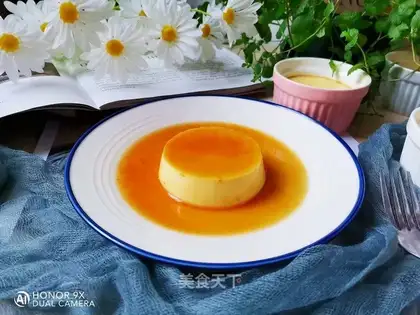 Caramel pudding