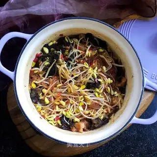 Soybean sprouts