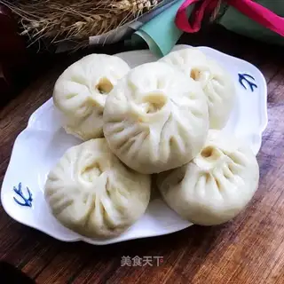 ♪ Lotus meat buns ♪