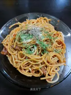 Hot turkey. Noodles