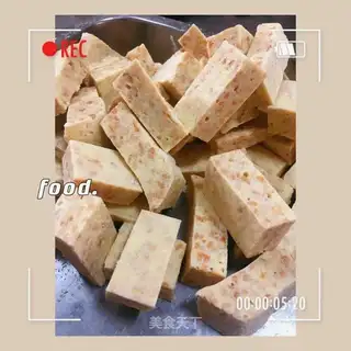 Cow Rolling Sugar