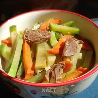 Blue radish beef stew