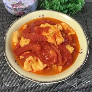 Tomato fried eggs