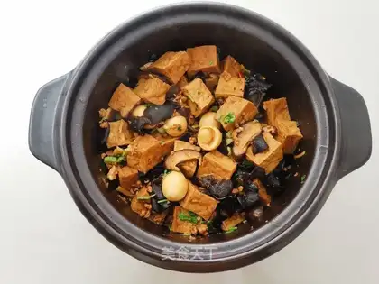 The casserole tofu