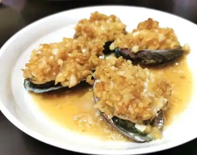 Gold and silver abalone