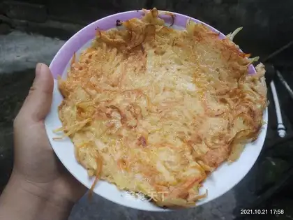 A carrot potato