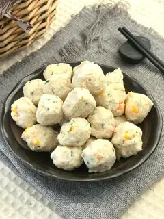 Chicken chest shrimp balls