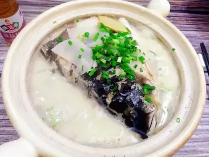 Fish head soup