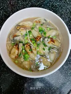 Gold mushrooms steam