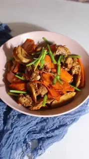 Carrot celery and chicken