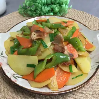 Creamed pepper potato chips