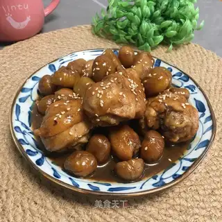 Crumbs on chicken legs
