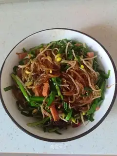 Bean sprouts