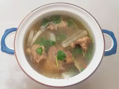radish steak soup