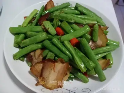 Four seasons of bean meat