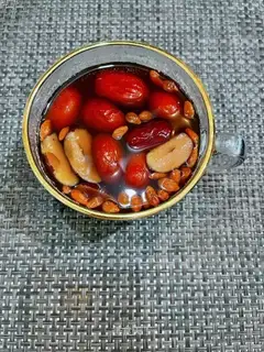 Ginger date tea