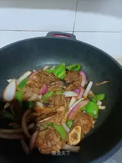 Pepper onion fried cowboy bones