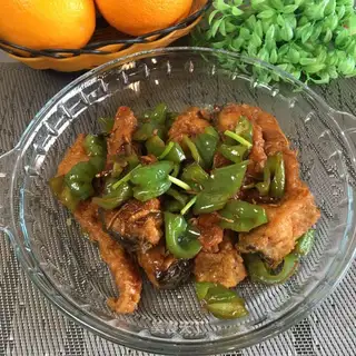 ♪ Sweet green pepper fish ♪