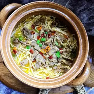 Gold soup fat cow