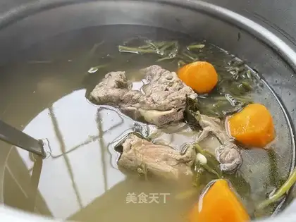 Piggy soup