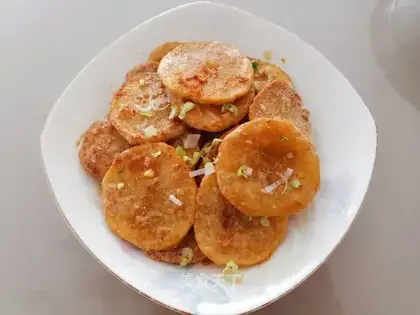 Salted egg and yellow potato chips