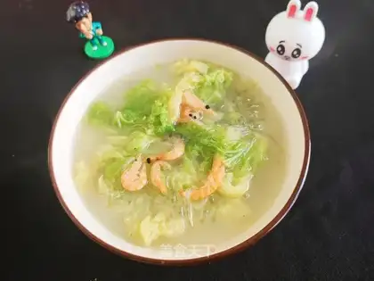 Shrimp fan cabbage soup
