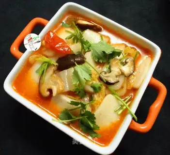 Psychic mushroom spicy pastry soup