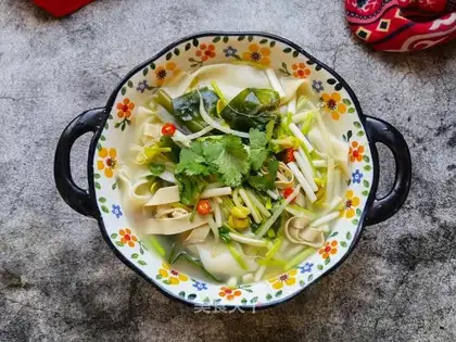 Soup noodles