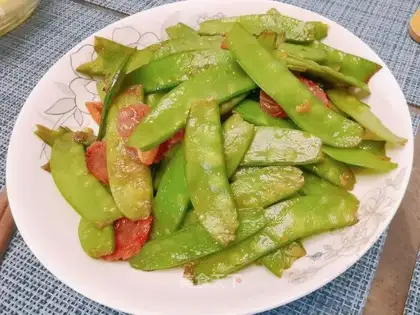 Weenie fried Dutch beans
