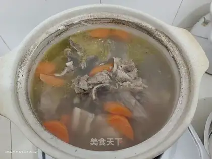 Liang's bone soup
