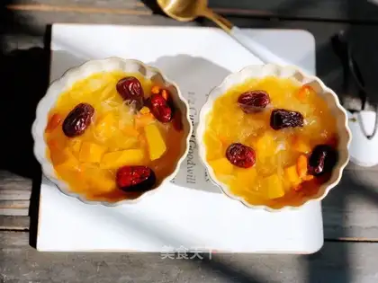 Pumpkin's silver-tree soup