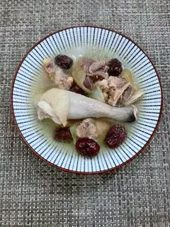 Chicken soup from the nailfish