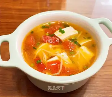 Tomatoes and tofu soup