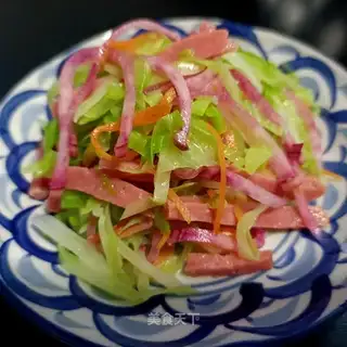 Garlic sausage cabbage