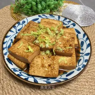 Sugar and tofu