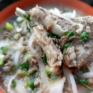 A radish lamb soup