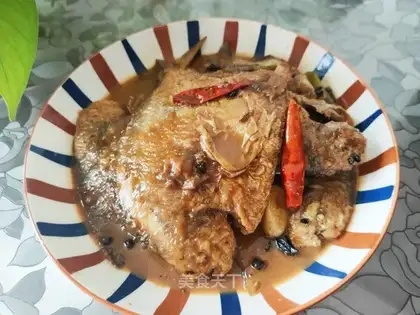 Red-burned flatfish