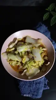 Creamed cabbage