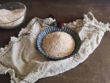 Homemade steamed rice powder