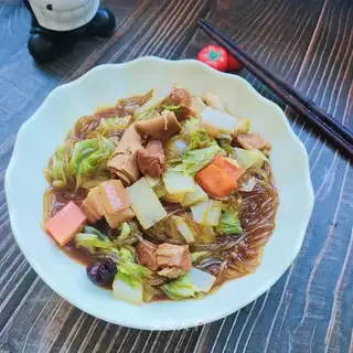 ♪ A chrysanthemum stew ♪