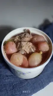 Bone stew, radish