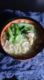 Chicken noodle