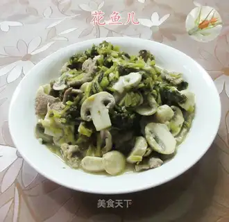 Pork pickles and mushrooms
