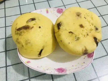 Red-tree corn buns