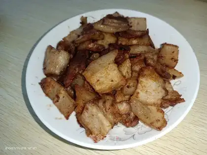 Fried meat