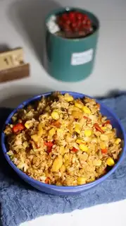 Sour-cracked corn pastry