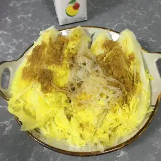 Garlic fans steaming doll food