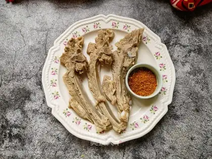 Hands on lamb chops