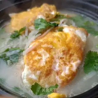 Pelican radish soup
